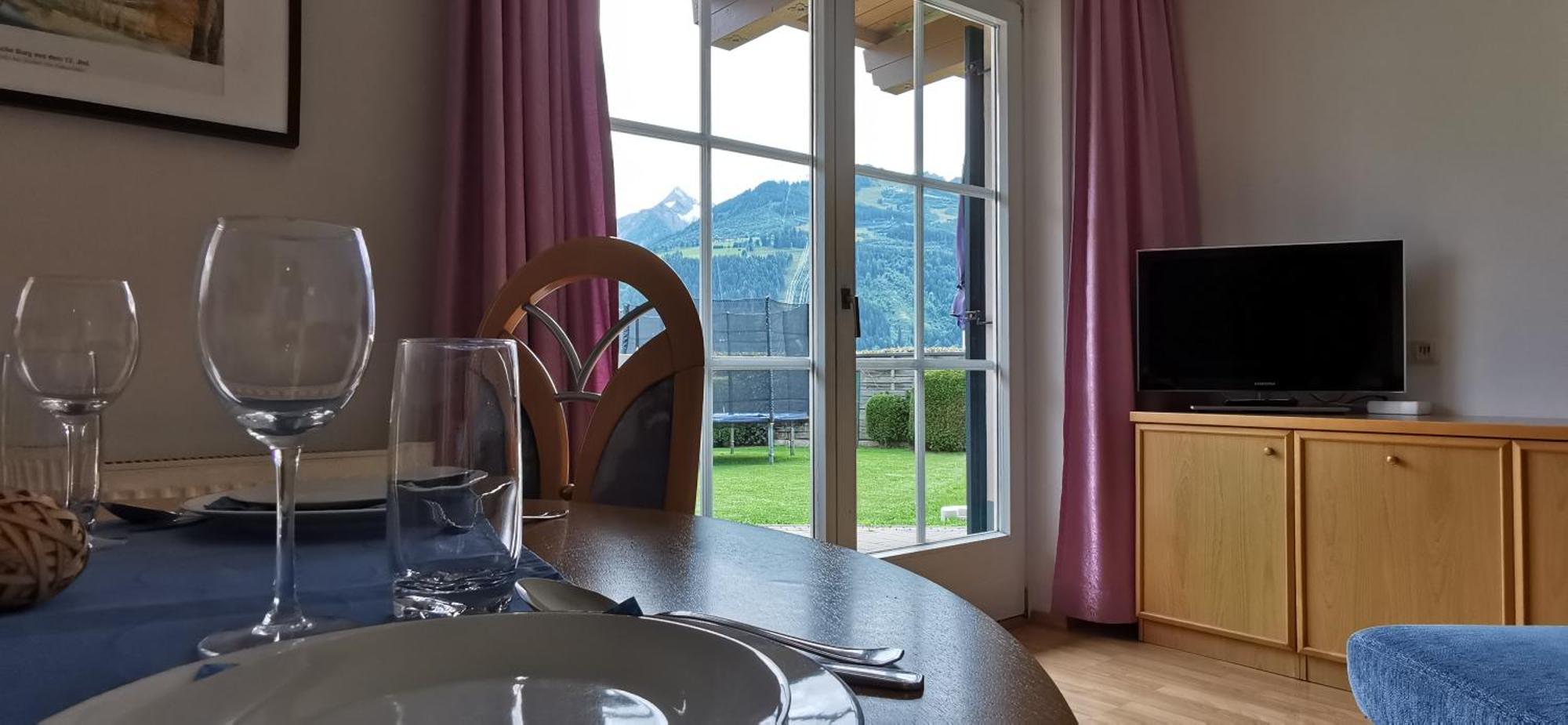 Appartements Mary Inklusive Tauern-Spa คาพรูน ภายนอก รูปภาพ