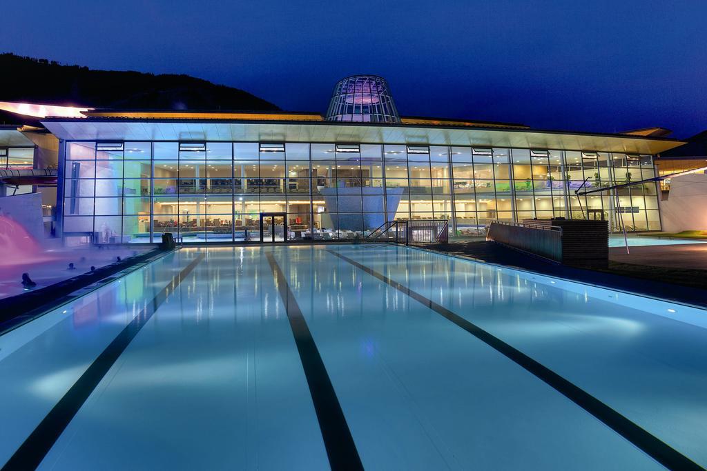 Appartements Mary Inklusive Tauern-Spa คาพรูน ภายนอก รูปภาพ